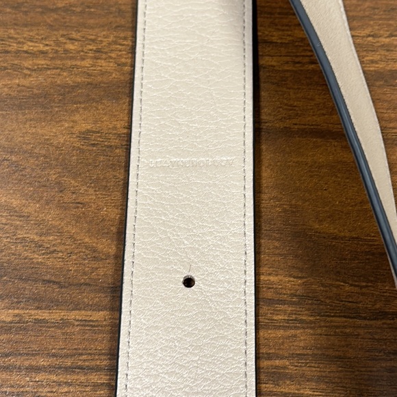 Leatherology Meadow Double Zip Hand Painted Monogrammed “MAH” Camera Bag - Picture 14 of 16